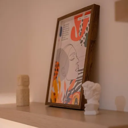 Проживание в семье Bedrooms In Bairro Alto