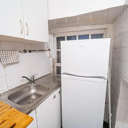 Bedrooms In Bairro Alto Лиссабон