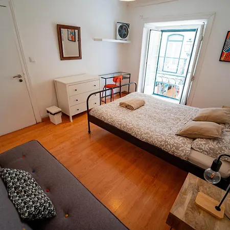 Bedrooms In Bairro Alto Ubytování v soukromí Lisboa
